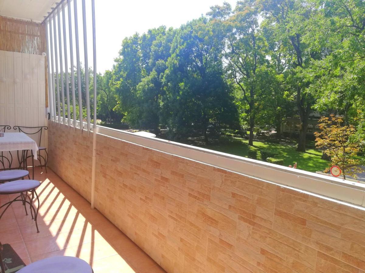 Strandfuerdo Apartman Егер Екстериор снимка
